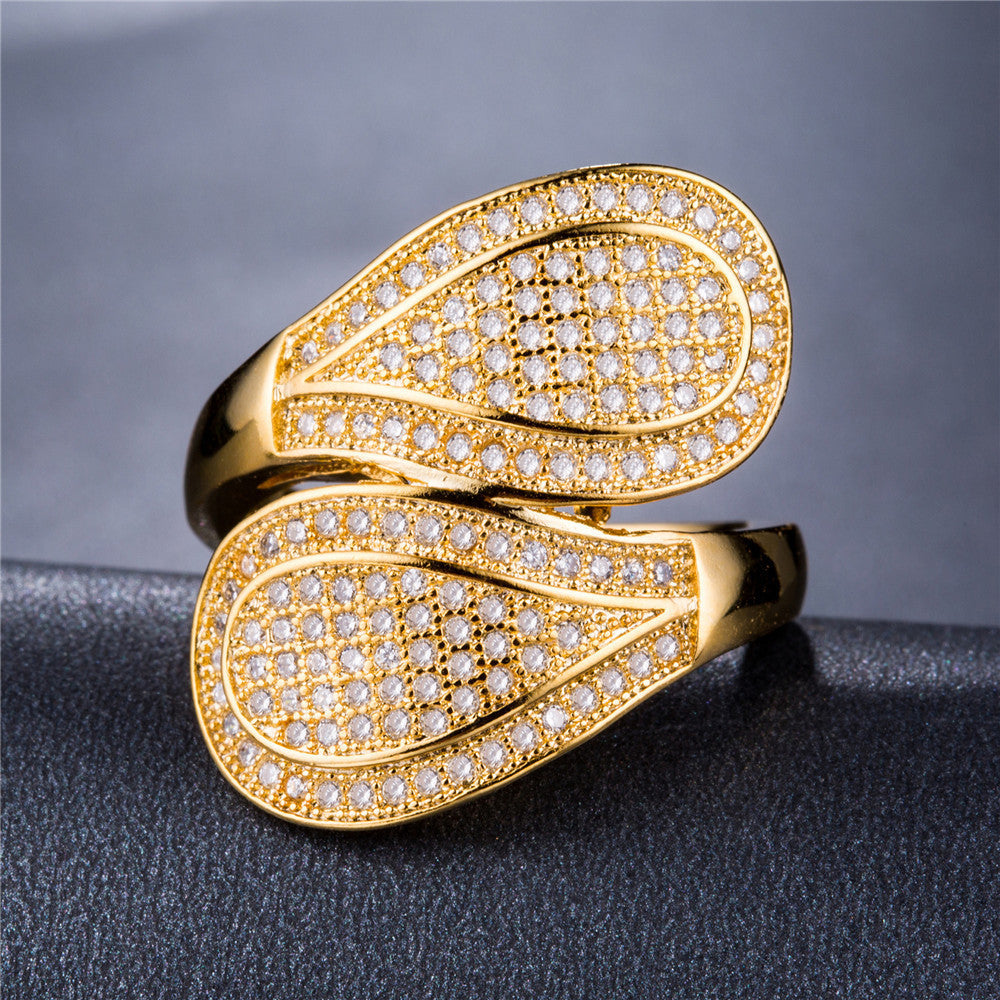 Golden Pavé Teardrop Ring